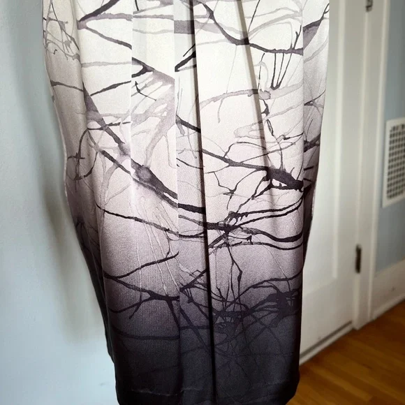 NWT Vince Fog Silk Stretch Scoop Neck Wiggle Dress Large $295 All Occasion